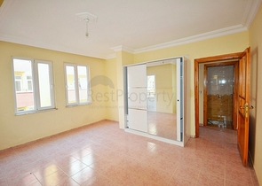 Квартира 2+1 по очень низкой цене в Махмутларе