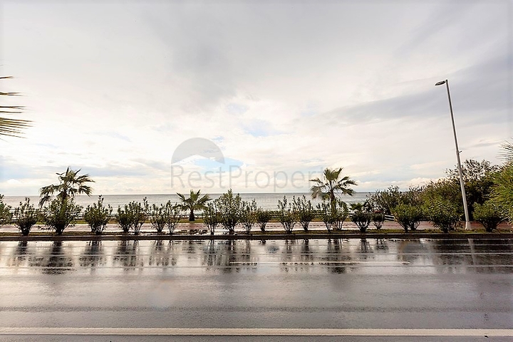 Квартира 2+1 в комплексе на первой береговой линии