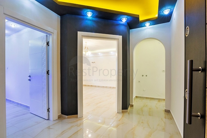 Квартира 2+1 в комплексе на первой береговой линии