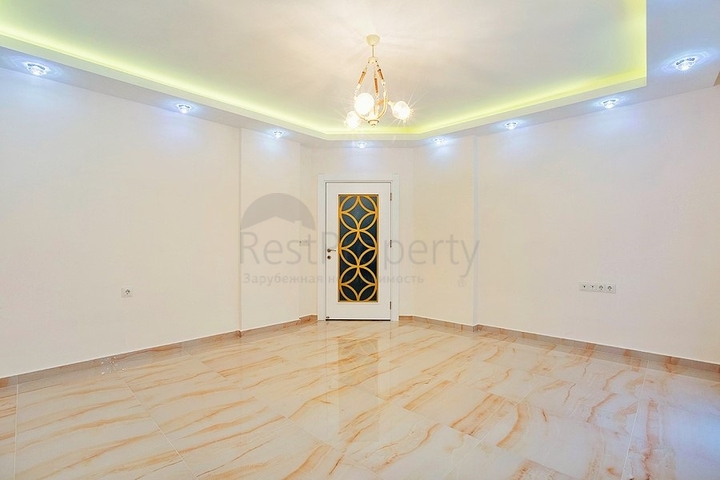 Квартира 2+1 в комплексе на первой береговой линии