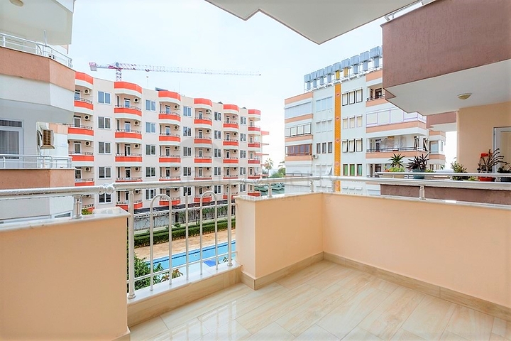 Квартира 2+1 в комплексе на первой береговой линии