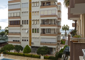 Квартира 2+1 в комплексе на первой береговой линии