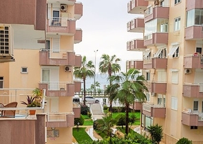 Квартира 2+1 в комплексе на первой береговой линии