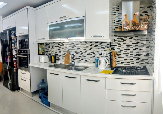 Квартира 2+1 с мебелью рядом с поликлиникой Олимпос Алтынкум Анталья