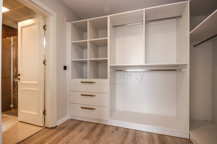 Виллы 4+1 в комплексе в Дошемеальты Анталья