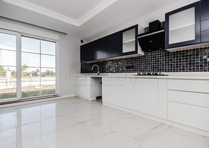 Виллы 4+1 в комплексе в Дошемеальты Анталья