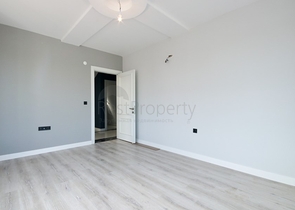 Виллы 4+1 в комплексе в Дошемеальты Анталья