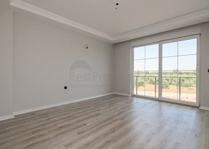 Виллы 4+1 в комплексе в Дошемеальты Анталья