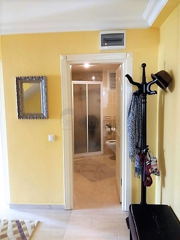 Меблированный пентхаус в районе Оба