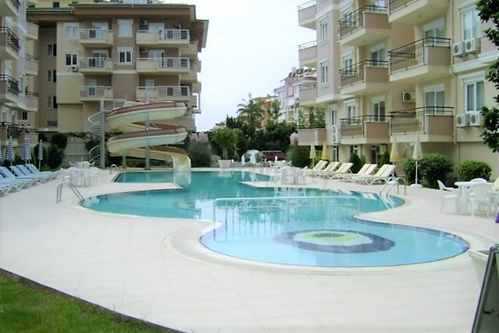 Меблированный пентхаус в районе Оба