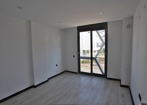 Квартиры 1+1, 2+1, 4+1 в районе Гюзельоба Лара 