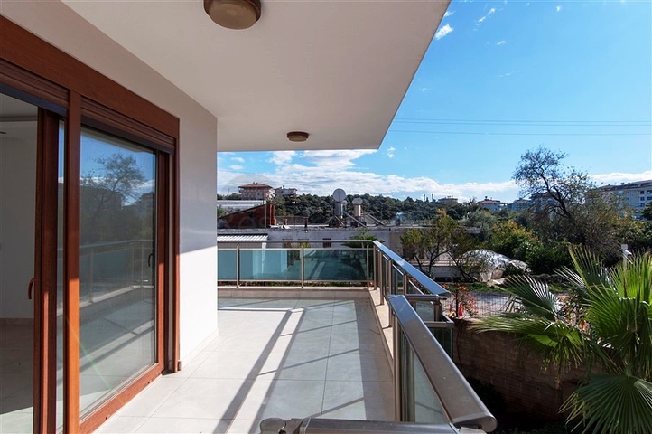 Двухуровневая квартиры в благоустроенном комплексе Кестеля