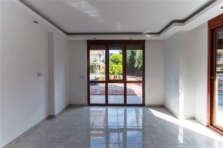 Двухуровневая квартиры в благоустроенном комплексе Кестеля