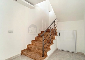 Двухуровневая квартиры в благоустроенном комплексе Кестеля