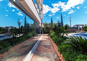 Двухуровневая квартиры в благоустроенном комплексе Кестеля