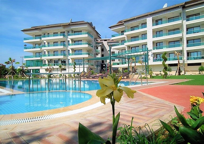 Пентхаус 3+1 в комплексе с зеленой территорией в Оба