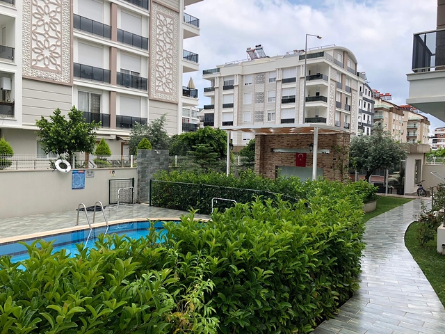 Квартира 1+1 с мебелью в микрорайоне Хурма Коньяалты Анталья