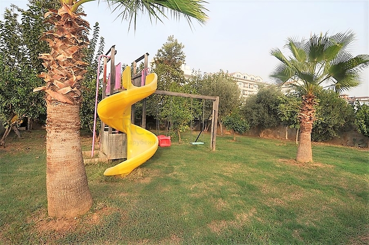 Квартиры планировок 2+1 с видом на море в Кестеле