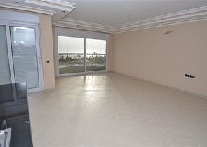 Квартиры планировок 2+1 с видом на море в Кестеле