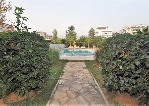 Квартиры планировок 2+1 с видом на море в Кестеле