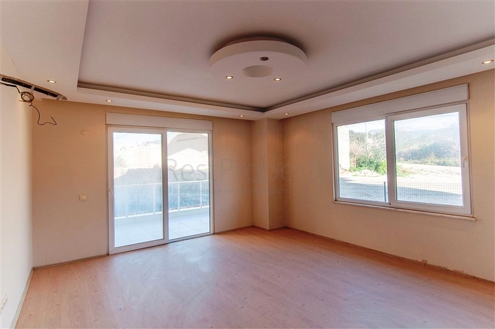 Квартира дуплекс планировкой 3+1 в районе Кестель