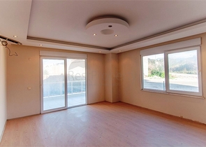 Квартира дуплекс планировкой 3+1 в районе Кестель