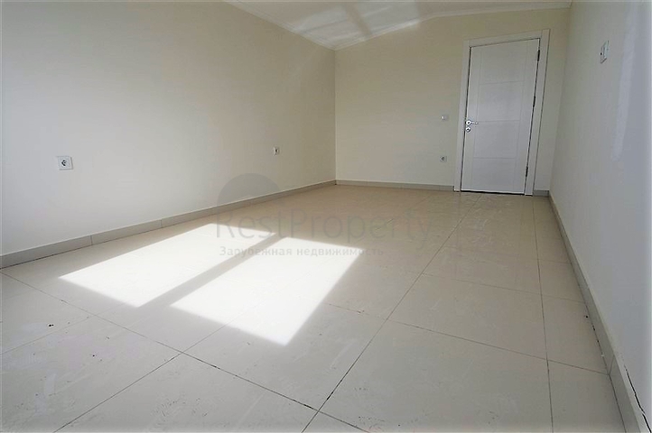 Пентхаус планировки 2+1 в благоустроенном комплексе Кестеля