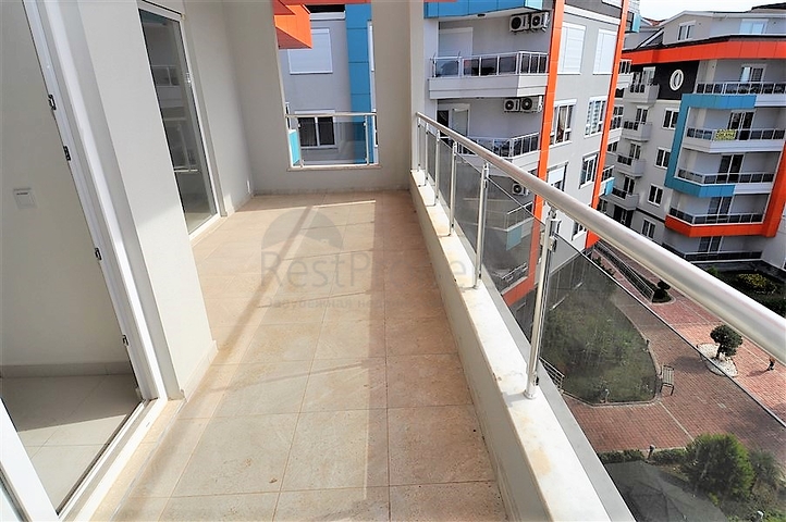 Пентхаус планировки 2+1 в благоустроенном комплексе Кестеля