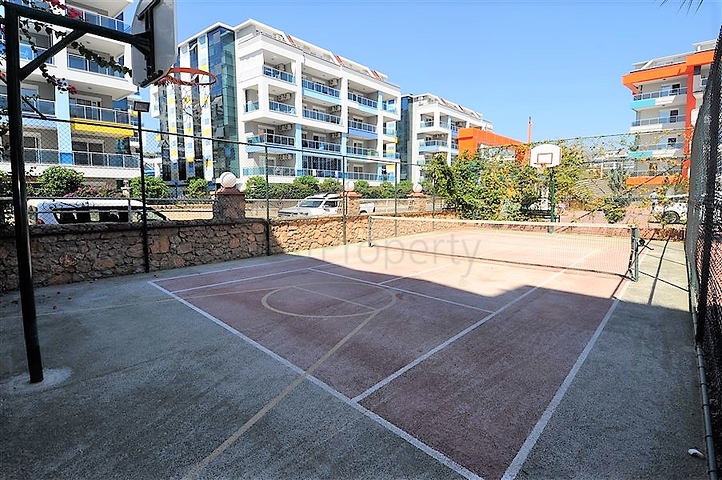 Пентхаус планировки 2+1 в благоустроенном комплексе Кестеля