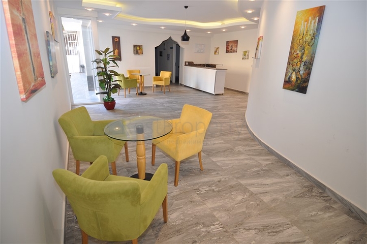 Пентхаус планировки 2+1 в благоустроенном комплексе Кестеля