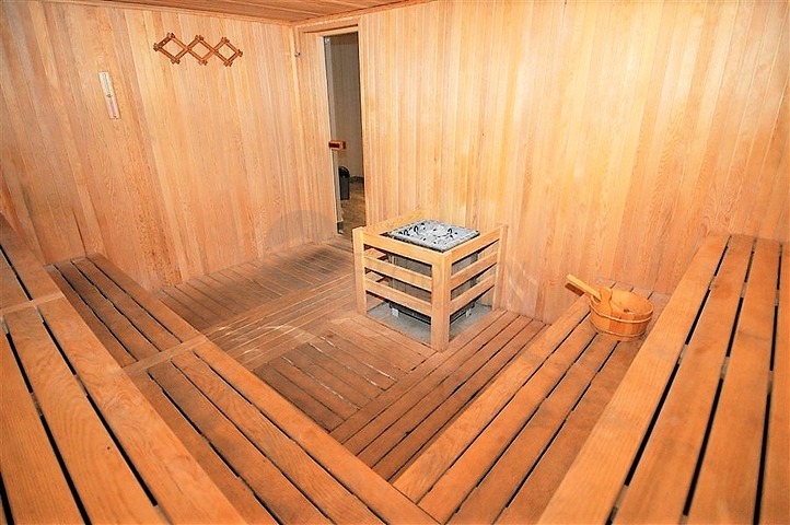 Пентхаус планировки 2+1 в благоустроенном комплексе Кестеля