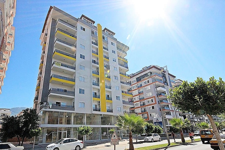 Трехкомнатная квартира с мебелью в районе Махмутлар