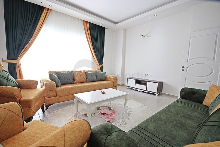 Трехкомнатная квартира с мебелью в районе Махмутлар