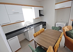 Трехкомнатная квартира с мебелью в районе Махмутлар