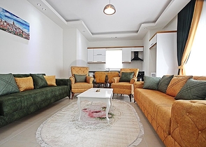 Трехкомнатная квартира с мебелью в районе Махмутлар