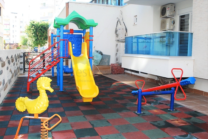 Двухкомнатная квартира в центре Махмутлара