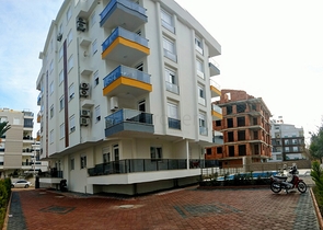 Квартира 2+1 с мебелью в микрорайоне Хурма Коньяалты 