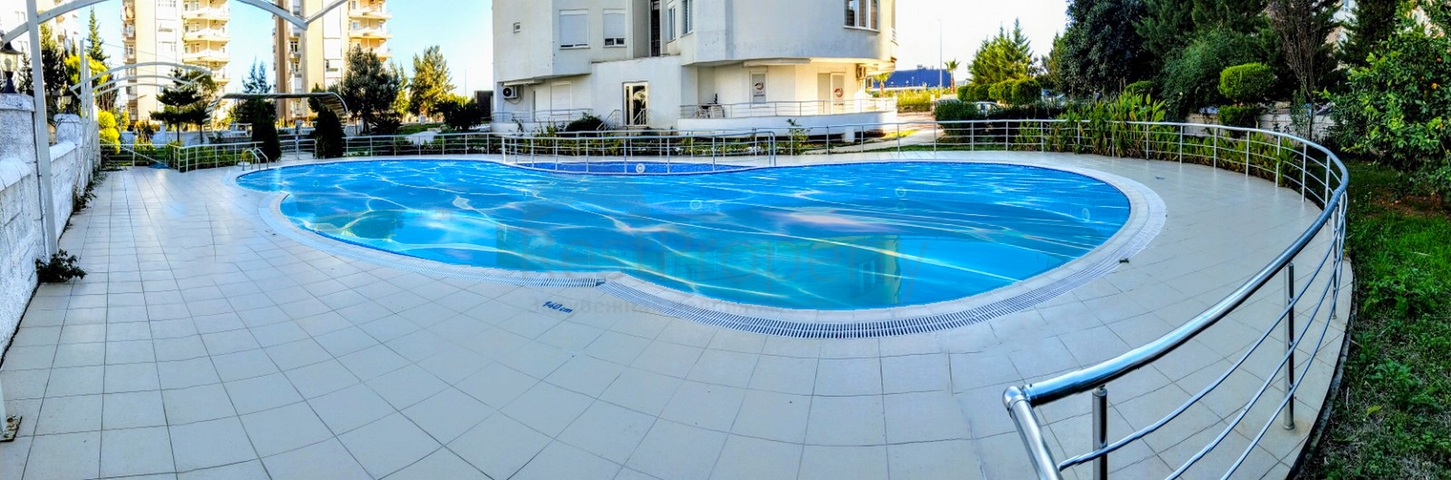 Квартира 1+1 с мебелью в районе Коньяалты Анталья до моря 700 м