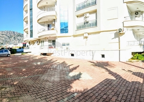 Квартира 1+1 с мебелью в районе Коньяалты Анталья до моря 700 м