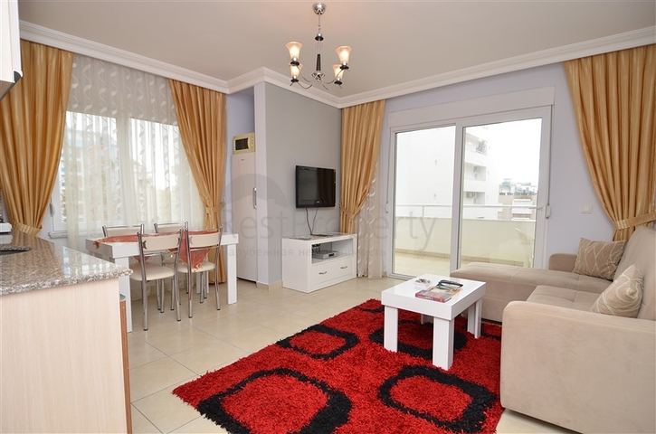 Меблированная квартира планировки 1+1 в Махмутларе