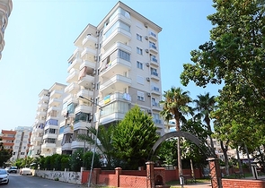 Меблированная квартира планировки 1+1 в Махмутларе