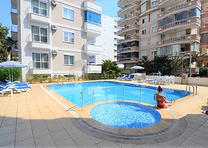 Меблированная квартира планировки 1+1 в Махмутларе