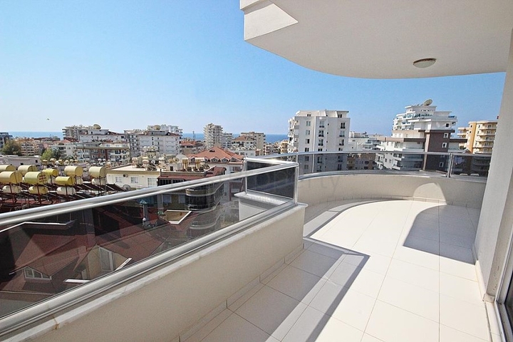 Меблированная квартира 2+1 в районе Махмутлар