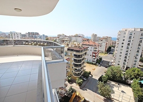 Меблированная квартира 2+1 в районе Махмутлар