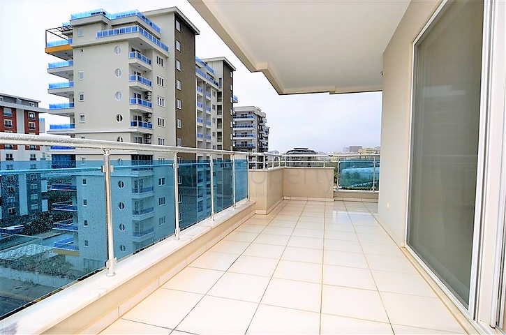 Меблированная квартира планировкой 2+1 в Махмутларе