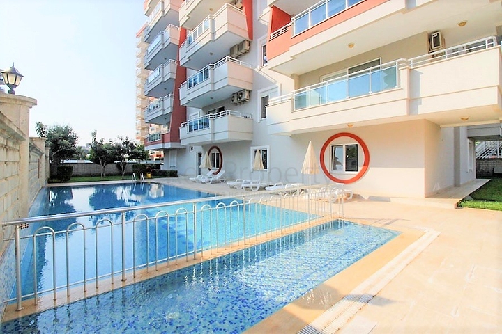 Меблированная квартира планировкой 2+1 в Махмутларе