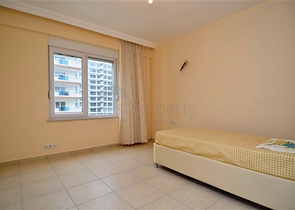 Меблированная квартира планировкой 2+1 в Махмутларе