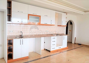 Квартира планировки 2+1 в районе Махмутлар