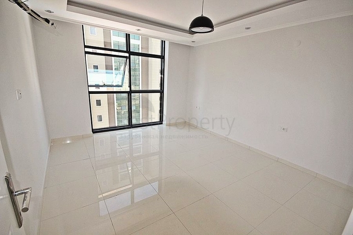 Квартира планировки 2+1 в новом комплексе Махмутлара