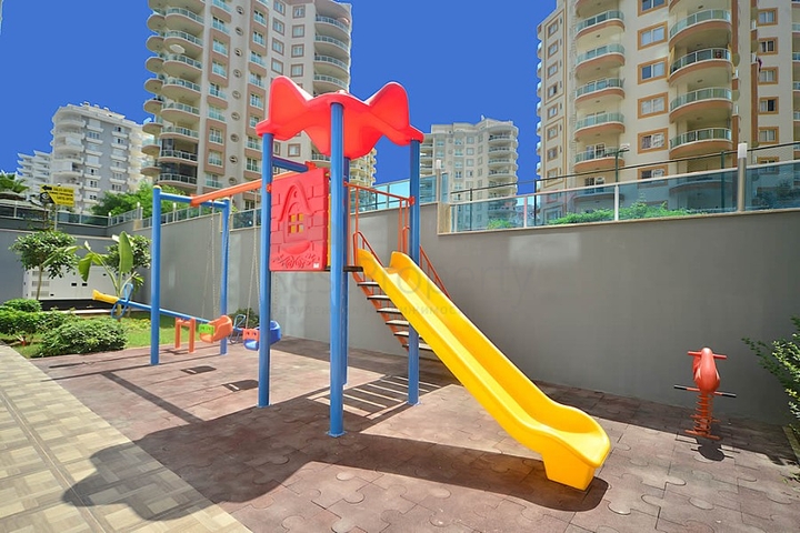 Квартира планировки 2+1 в новом комплексе Махмутлара